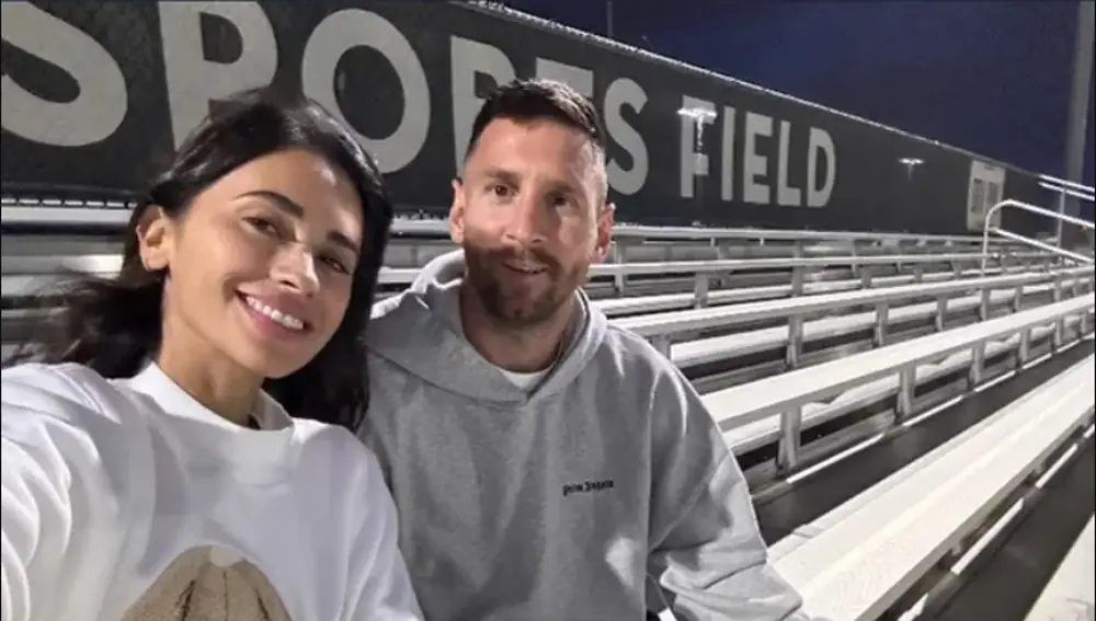 Antonella Roccuzzo y Leo Messi