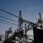Economía/Energía.- El precio de la luz sube este lunes un 28%, hasta los 97,9 euros/MWh