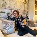 Naty Abascal con chaqueta de Zara.