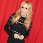 Marta Sánchez con vestido de transparencias. 