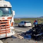 Mueren tres personas en un accidente de tráfico con tres vehículos implicados en Coín (Málaga)