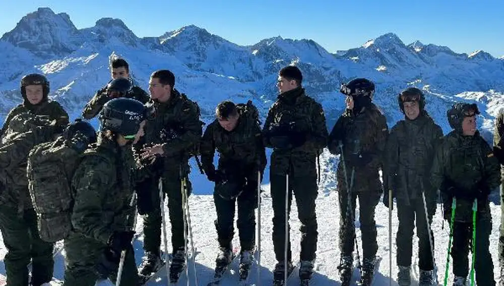 Leonor con sus compañeros en el Pirineo Aragonés