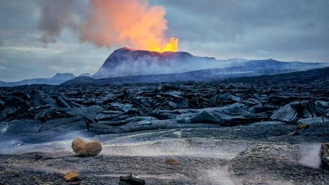 Volcán Fagradalsfjall, en la península de Reykjanes, Islandia.