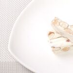 Turrón duro