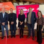 Pablo Barrenechea, Jorge Olcina, Paula Llobet, Manuel Espinar e Igone Bartumeu durante la presentación de Hostelería #Porelclima.