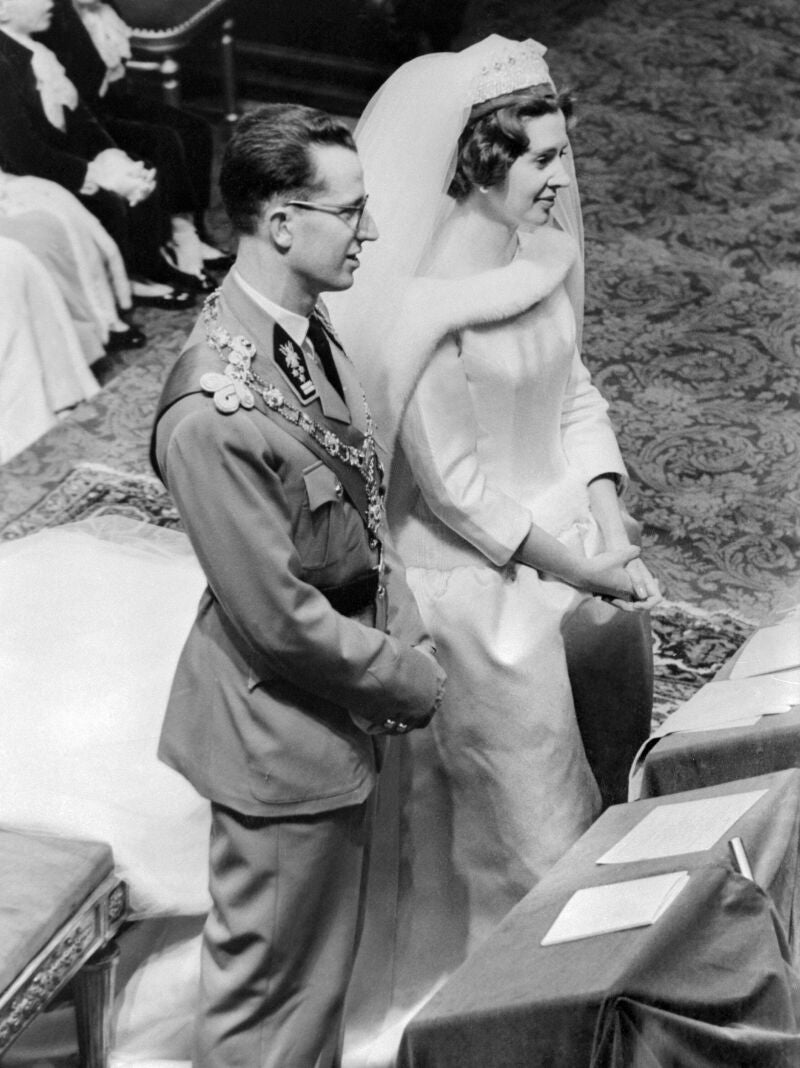 MATRIMONIO RELIGIOSO DEL REY BALDUINO DE BELGICA CON FABIOLA EN DICIEMBRE DE 1960 EN BRUSELAS.
