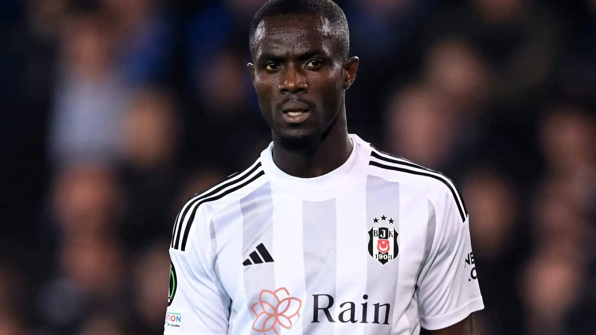 Éric Bailly con el Besiktas