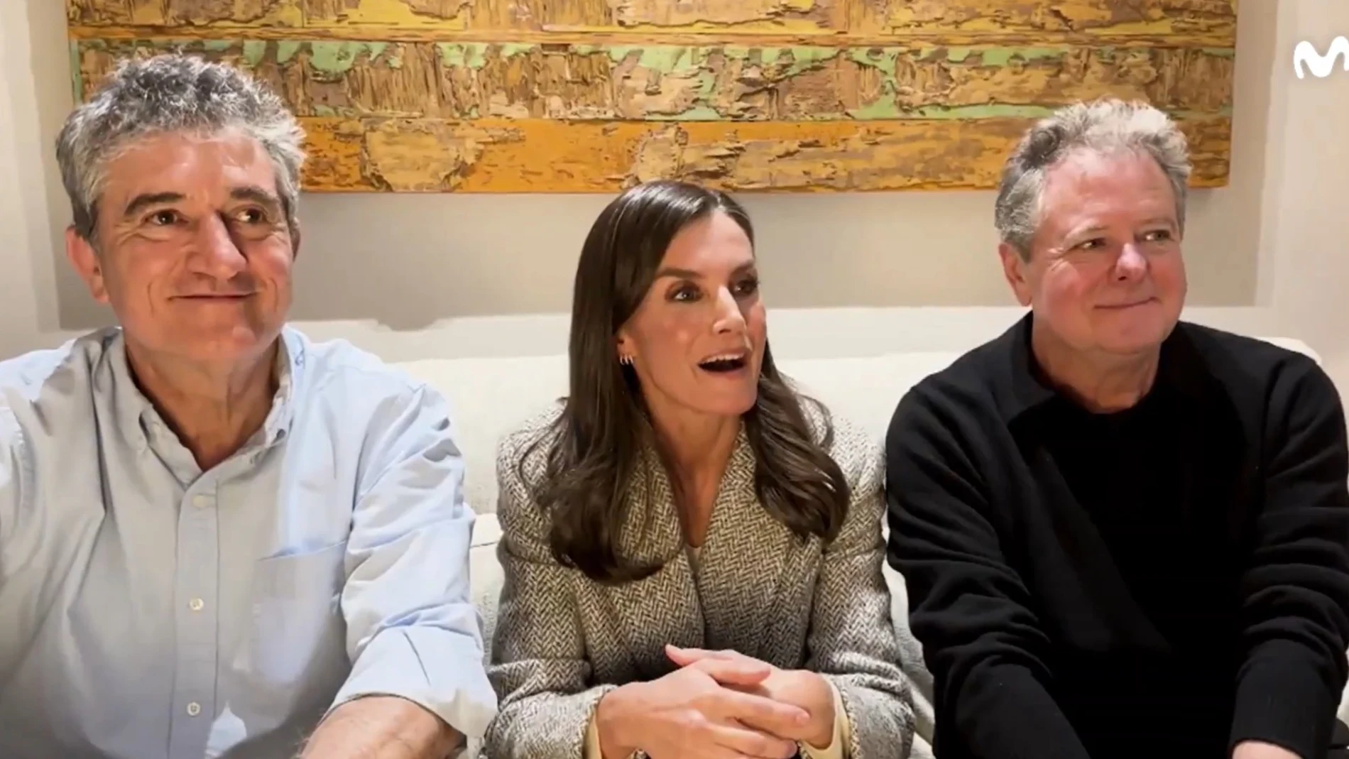 Doña Letizia emparedada entre Juan Luis Cano y Guillermo Fesser