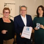 El presidente de la Diputación de Alicante, Toni Pérez, ha presentado hoy su propuesta de presupuesto para 2024. 
