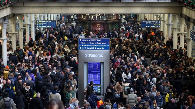 InternacionalCategorias.-Francia/R.Unido.- Suspendido el servicio de trenes Eurostar desde Londres por la inundación de un túnel