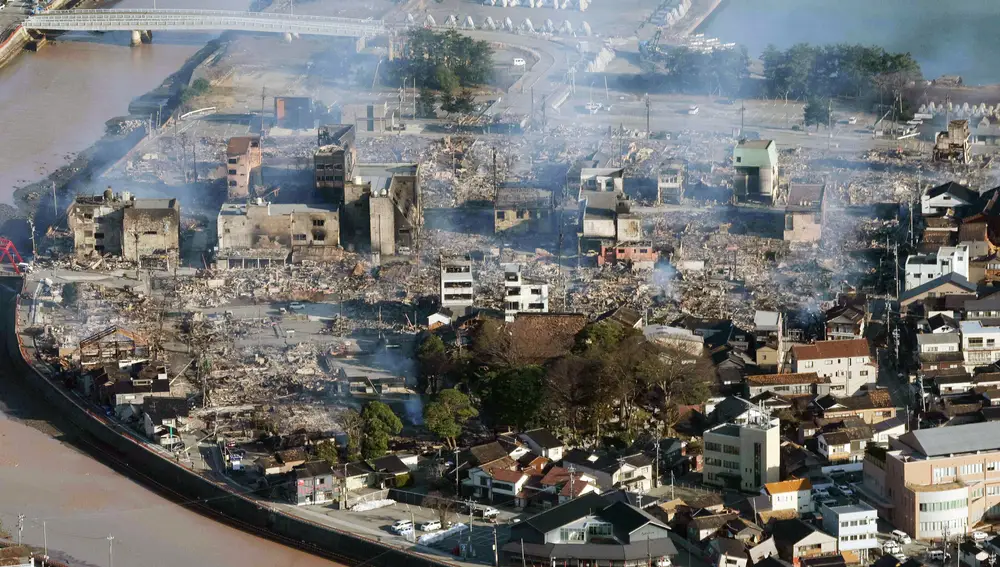 At least 30 people killed in strong earthquake in central Japan
