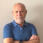 Una imagen del editor y escritor Eduardo Riestra