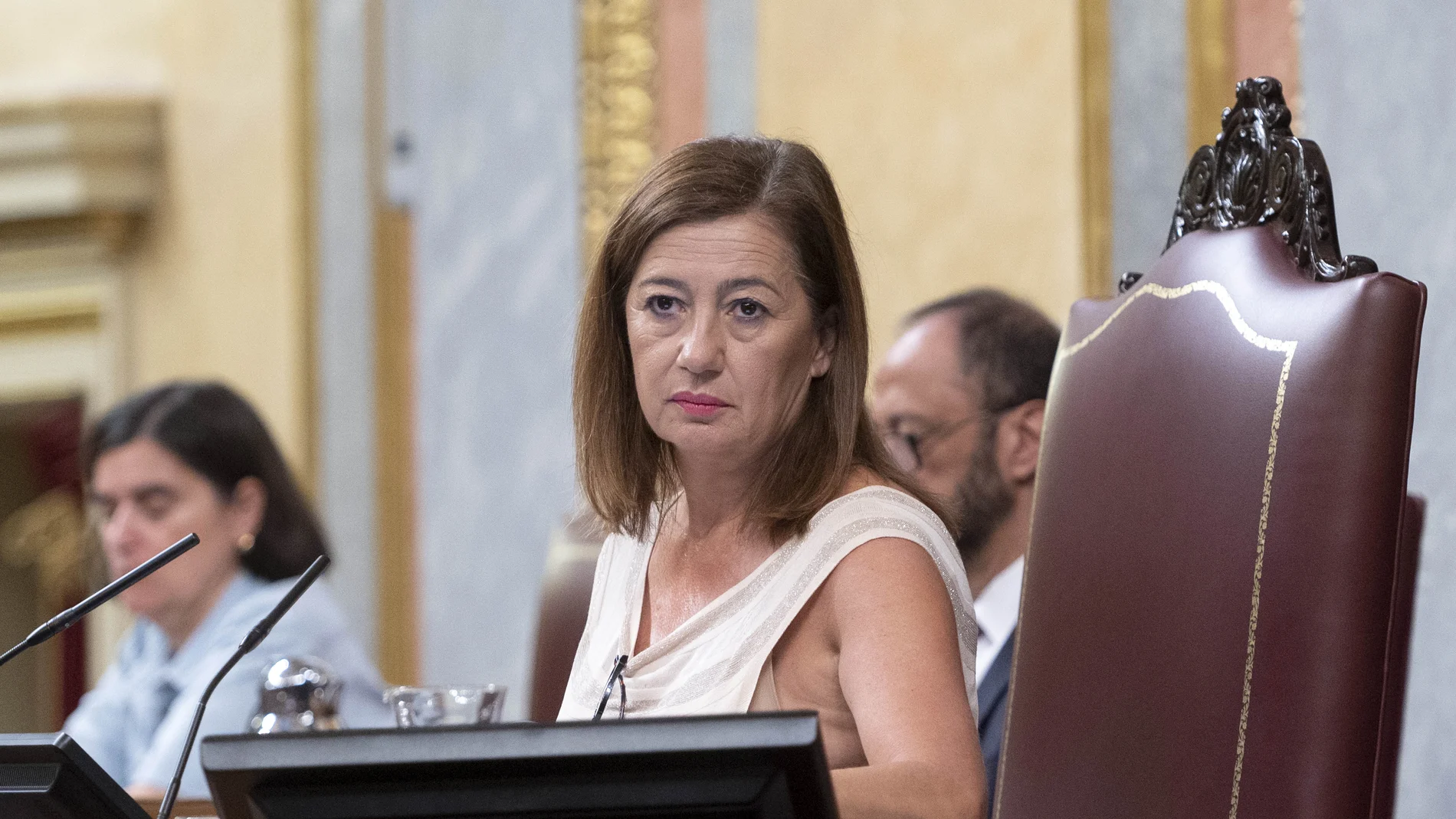 Armengol mantiene en el Diario de Sesiones las críticas de Nogueras a jueces y de Bolaños al CGPJ que el PP pidió quitar