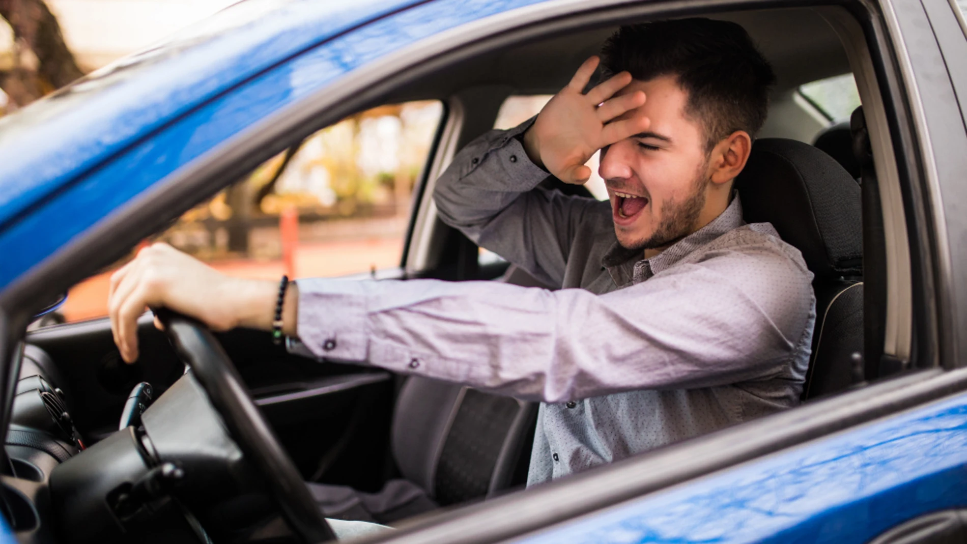 migraña personas tienen tres veces más riesgo de sufrir un accidente de tráfico