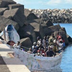 LLEGADA DE INMIGRANTES A EL HIERRO 