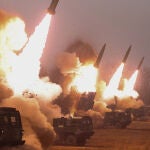 AMP.- Corea.- Evacuadas dos islas en Corea del Sur tras el lanzamiento de 200 proyectiles por parte de Corea del Norte