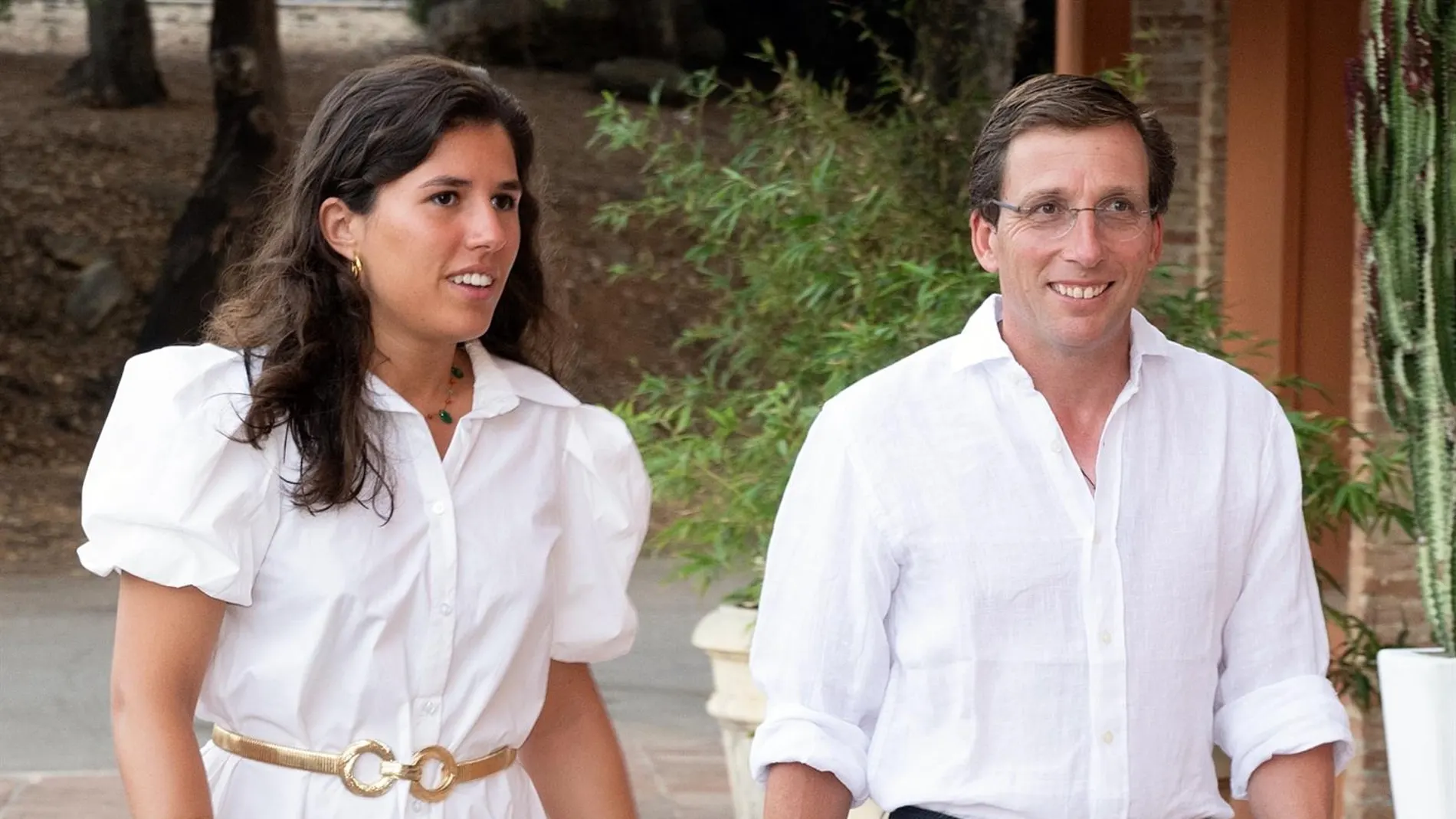 José Luis Martínez-Almeida habla por fin de su compromiso con Teresa Urquijo