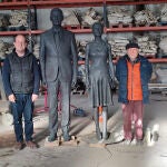 Las esculturas de los reyes de Antonio López y Andrés Ibáñez, listas para ser exhibidas
