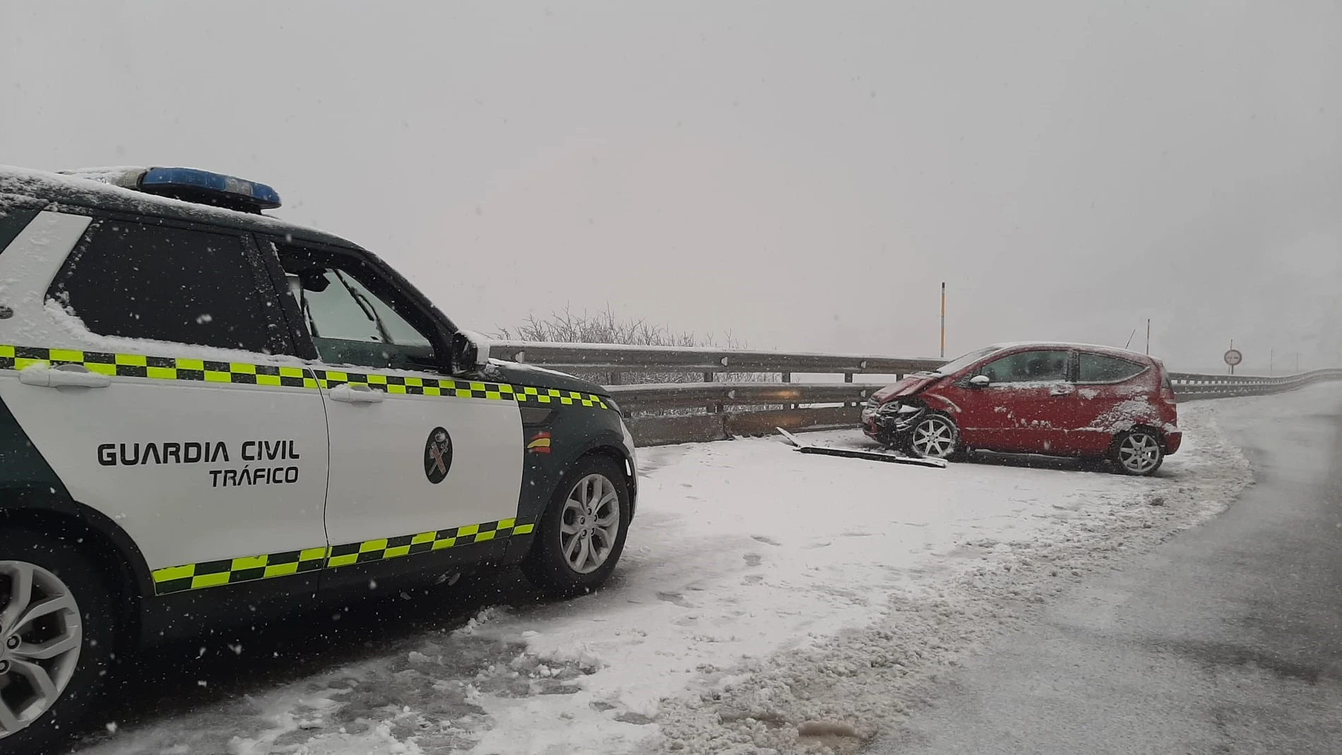 Problemas por nieve en varios puntos de Castilla y León
