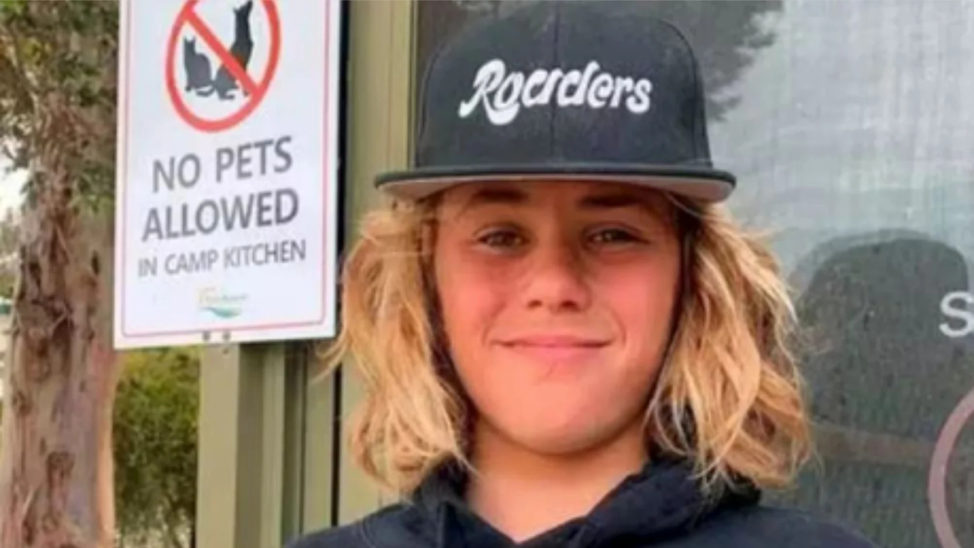 Khai Cowle, el joven surfista australiano que ha muerto en un ataque de tiburón