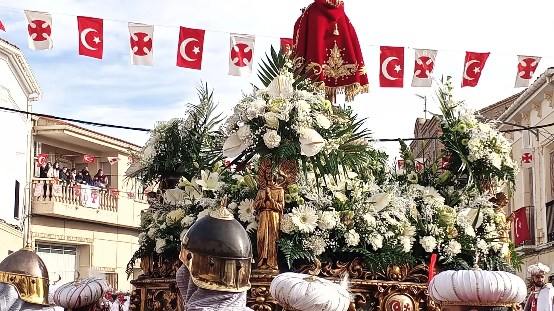 Las fiestas de moros y cristianos en honor al Santo Niño, en Valverde de Júcar