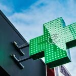 El Observatorio del Medicamento critica que 2023 ha estado marcado "por leyes discriminatorias contra la farmacia"