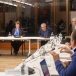 La consellera de educación, Anna Simó preside reunión de expertos