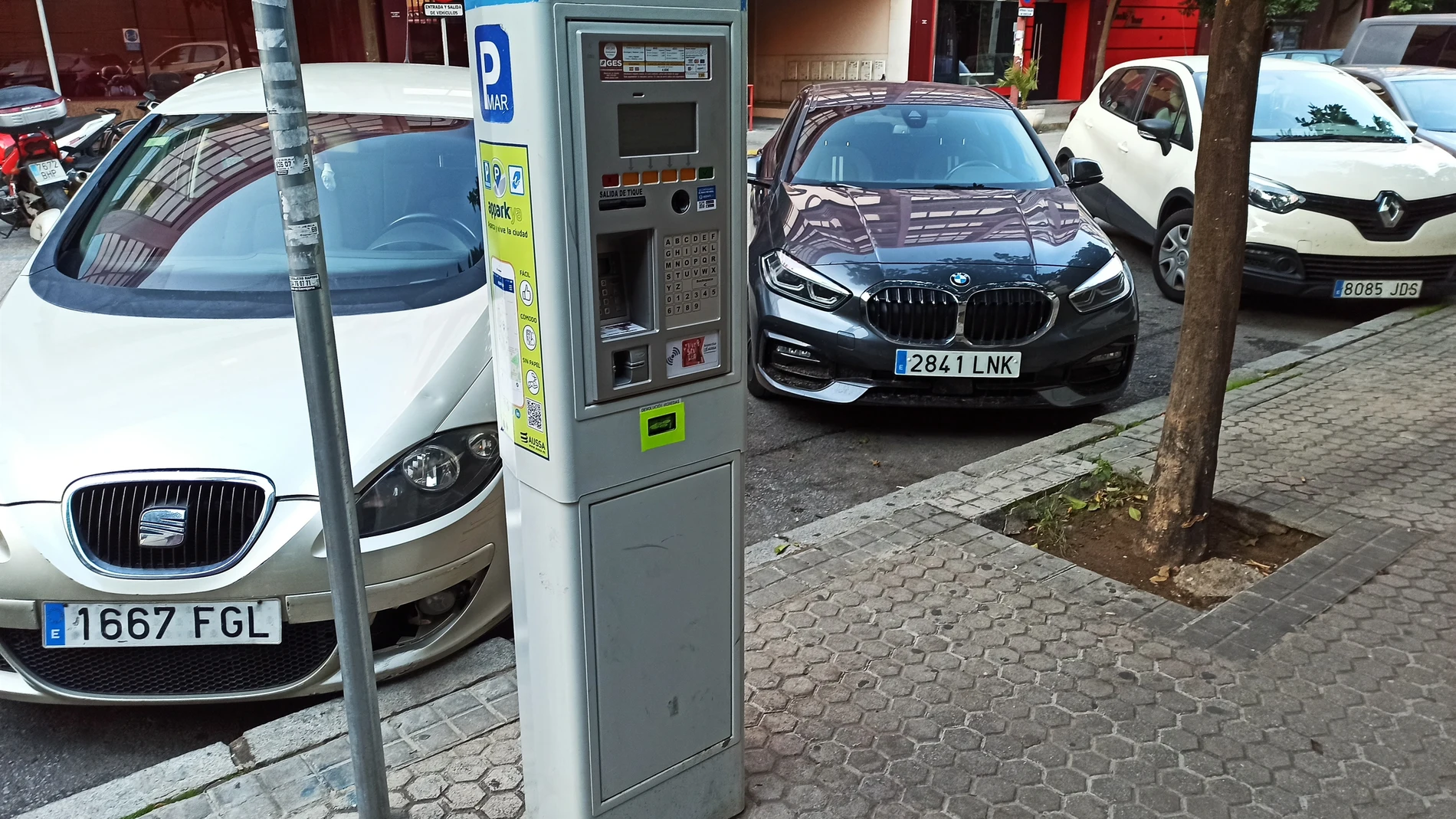 MADRID.-Fuenlabrada.- Pleno aprueba inicialmente la ordenanza de ZBE, que contempla multas de hasta 500€ y descarta parquímetros