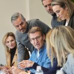 Feijóo se encierra en Toledo con su equipo para armar el "marcaje" al Gobierno 