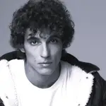 Miguel Herrán da vida a Quique, un joven mochilero, en el último trabajo de Salvador Calvo,"Valle de sombras"