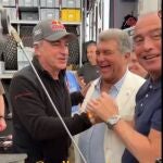 Carlos Sainz con Laporta y Yuste