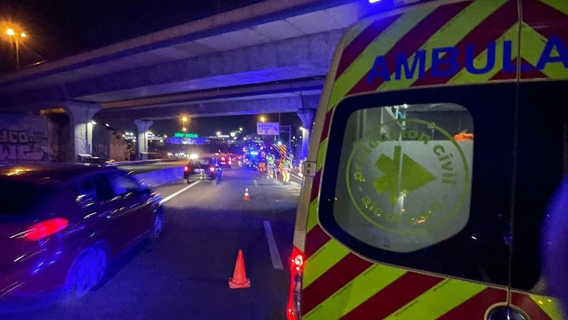 MADRID.-Suceso.- Cinco heridos con policontusiones por un accidente de tráfico en Alcorcón (Madrid)