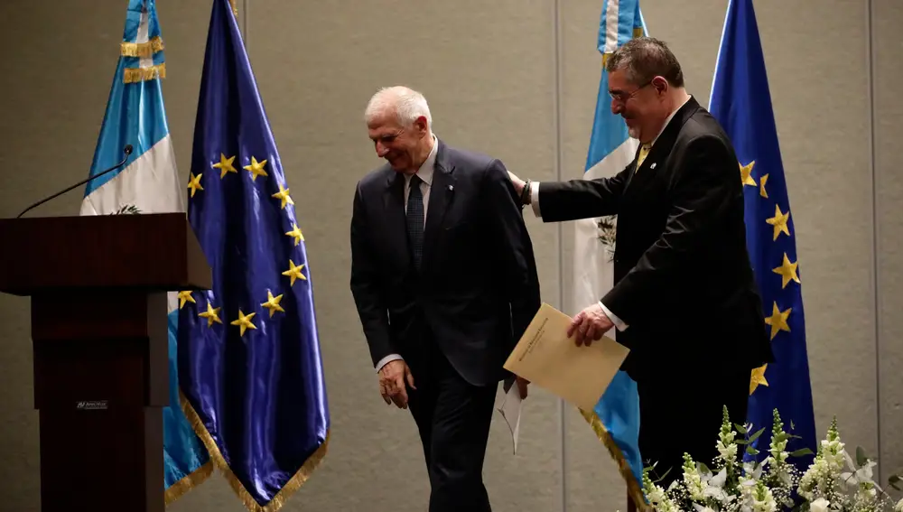 Rueda de prensa de Borrell y Arévalo en Guatemala
