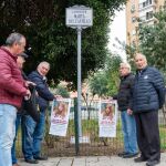 El abuelo de Marta del Castillo encabeza la pegada de carteles