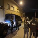 Dispositivo policial conjunto de la Guardia Civil y los Mossos contra el terrorismo yihadista en Cataluña y Extremadura