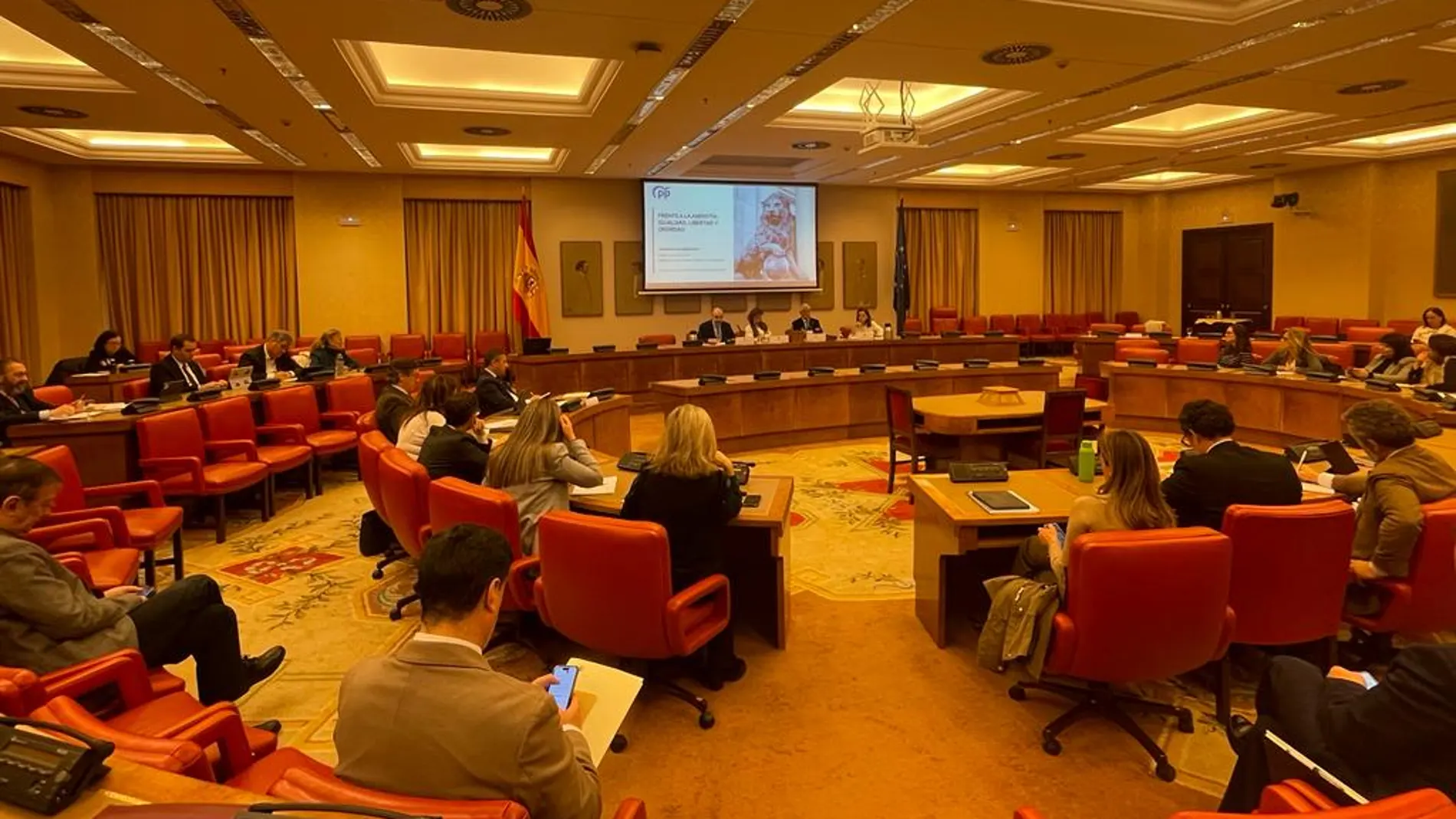 Imagen del acto en la sala Constitucional del Congreso
