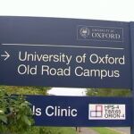 Con tan solo 15 años logra entrar en la prestigiosa Universidad de Oxford