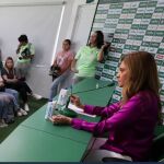 Leila Pereira, presidenta del Palmeiras en una conferencia de Prensa sólo de mujeres