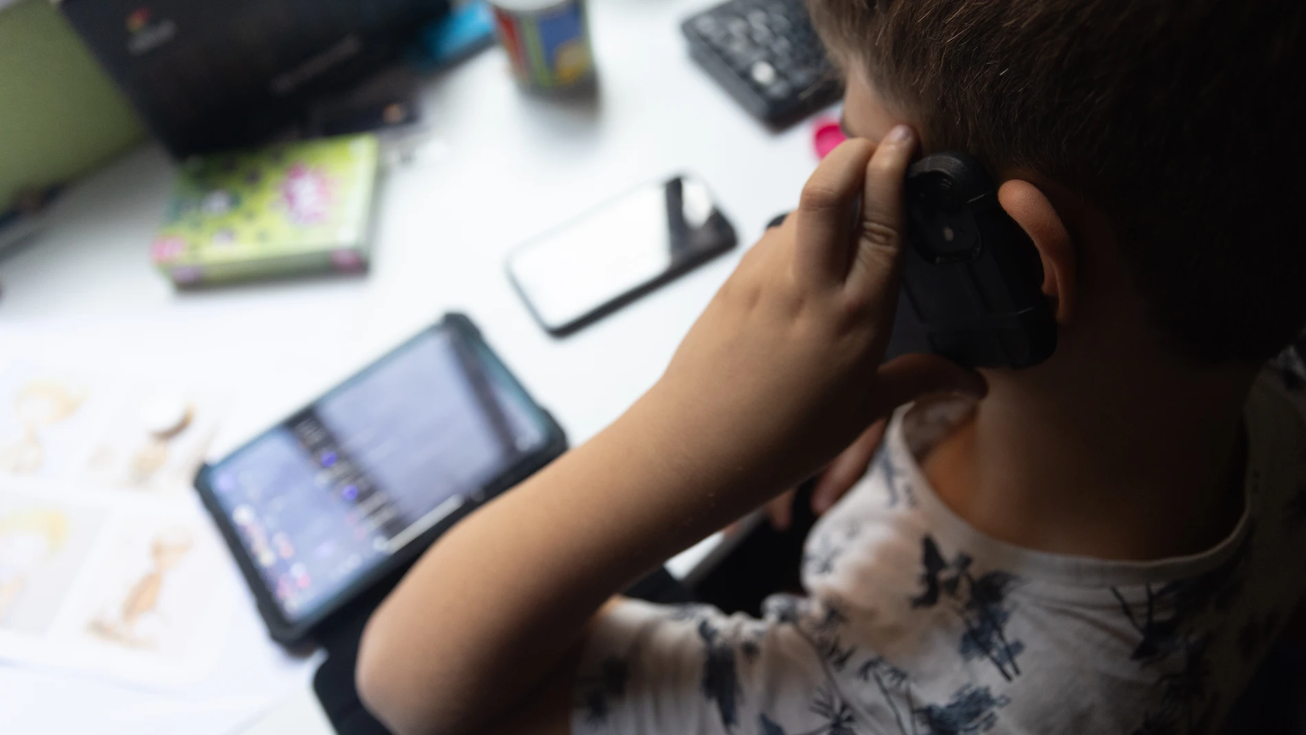 Usuarios de la Comunicación muestra su "preocupación" ante la regulación de los 'influencers' que prepara el Gobierno
