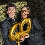 Laura Escanes y Miki Nuñez en la celebración de TV3.