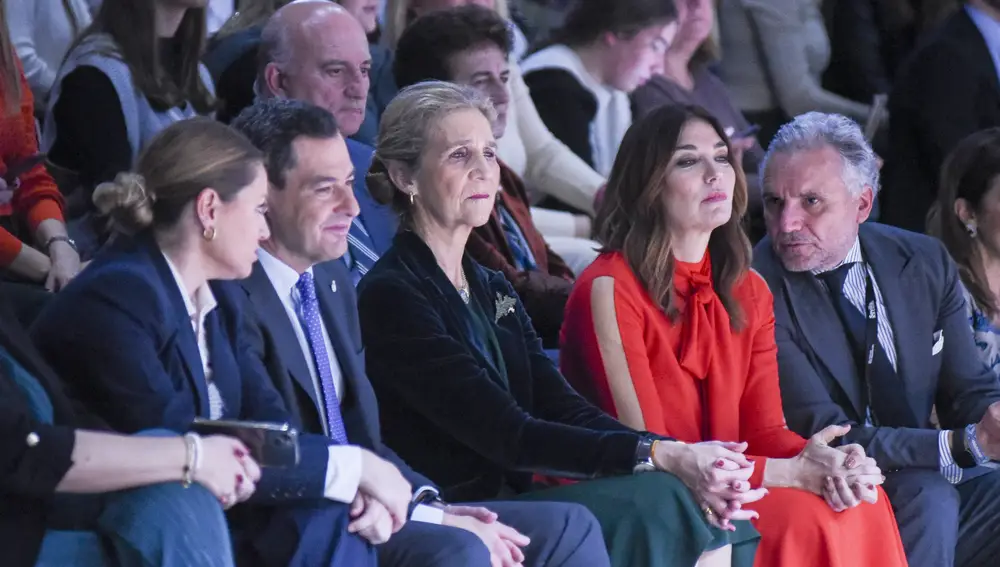 La infanta Elena con Raquel Revuelta