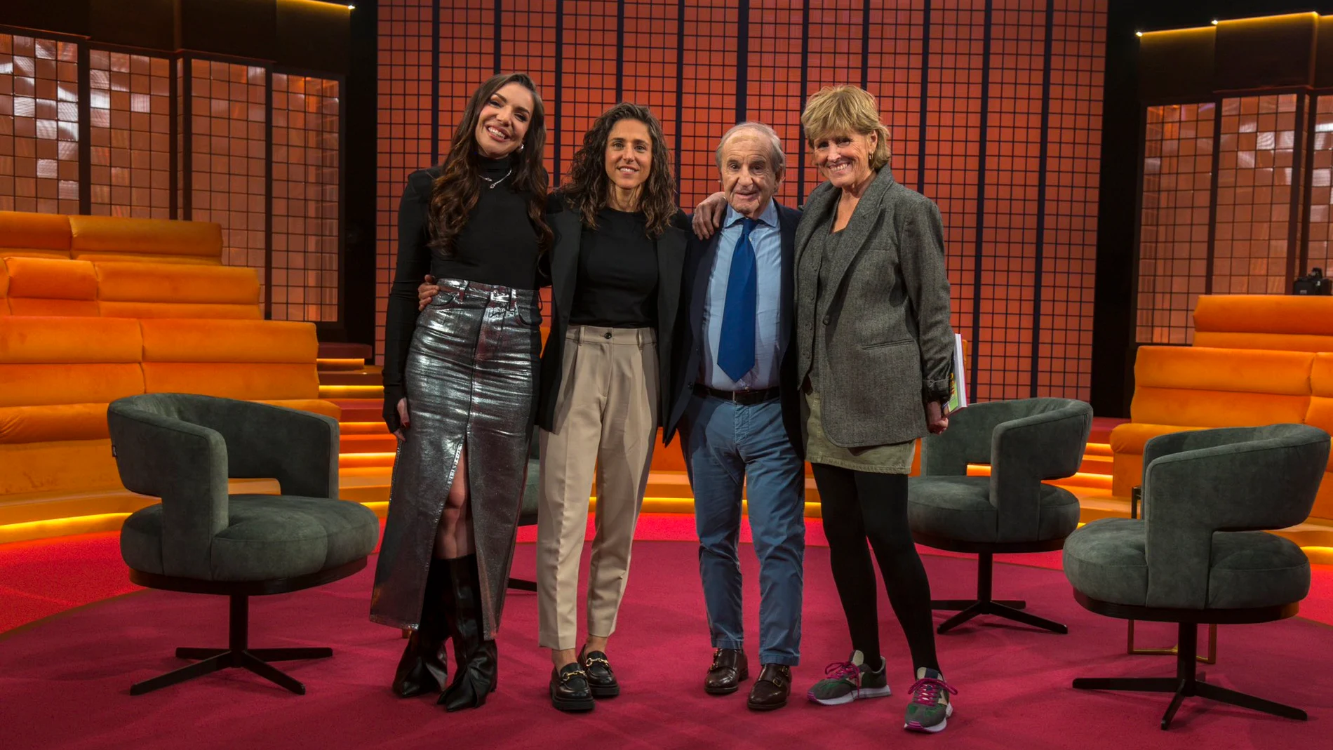 De izquierda a derecha: Inés Hernand, Vero Boquete, José María García y Mercedes Milá