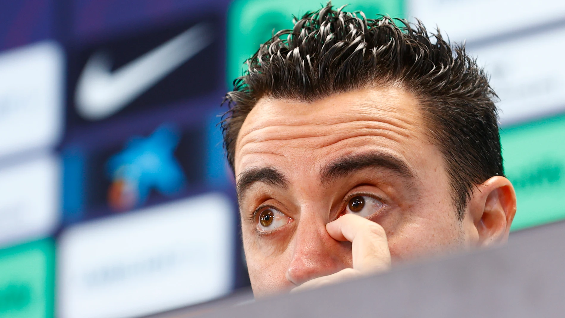 BARCELONA, 20/01/2024.- El entrenador del FC Barcelona, Xavi Hernández, atiende a los medios de comunicación antes el entrenamiento del primer equipo en las instalaciones de Sant Joan Despí previo al partido de jornada 21 de LaLiga EA Sports contra el Real Betis. EFE/ Quique García