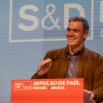Sánchez conecta en directo con la manifestación de los pélets en Galicia y carga contra la gestión de la Xunta