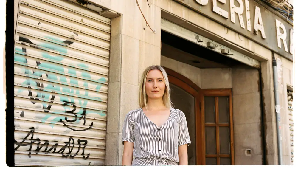 Beatriz Serrano debuta en la novela con una historia de ficción repleta de ironía