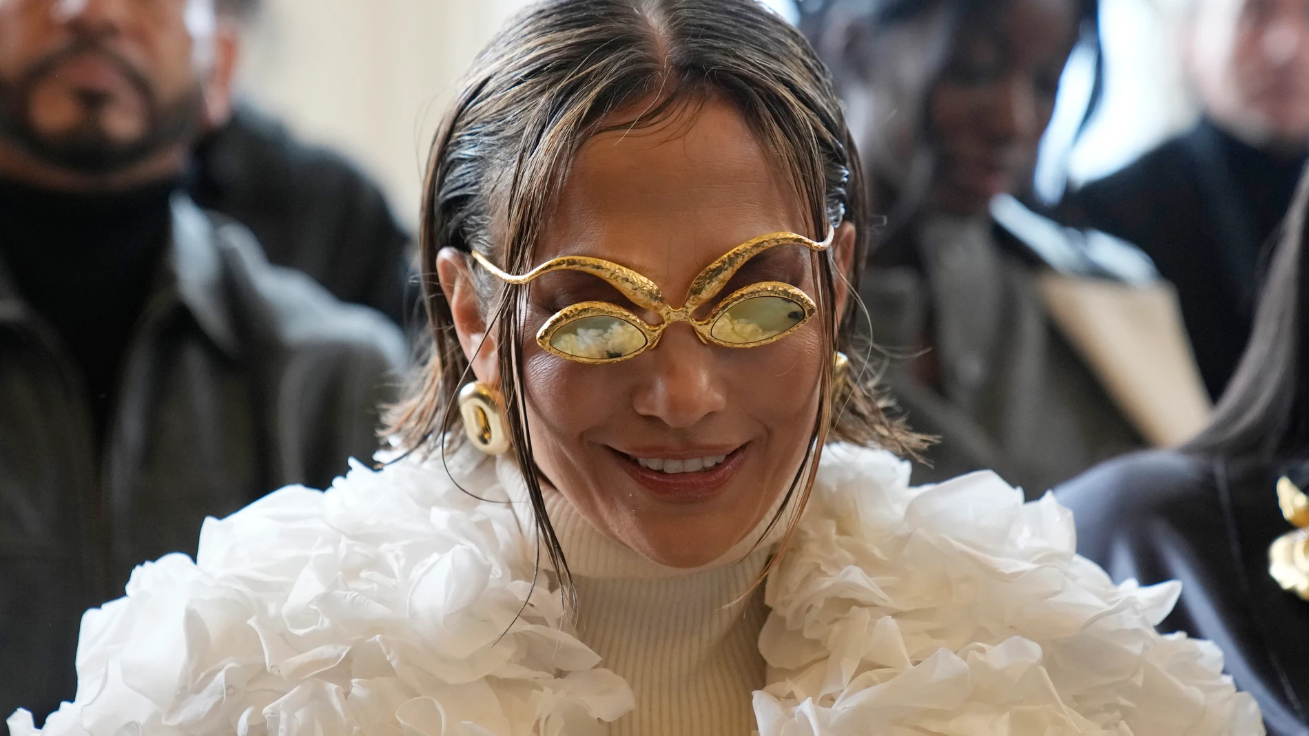 Jennifer Lopez arrives at Schiaparelli's Haute Couture Spring-Summer 2024 collection in Paris, Monday, Jan. 22, 2024. (AP Photo/Christophe Ena)