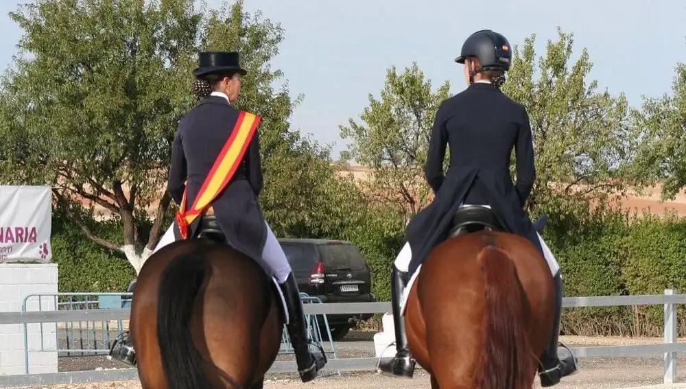 Júlia y Beatriz