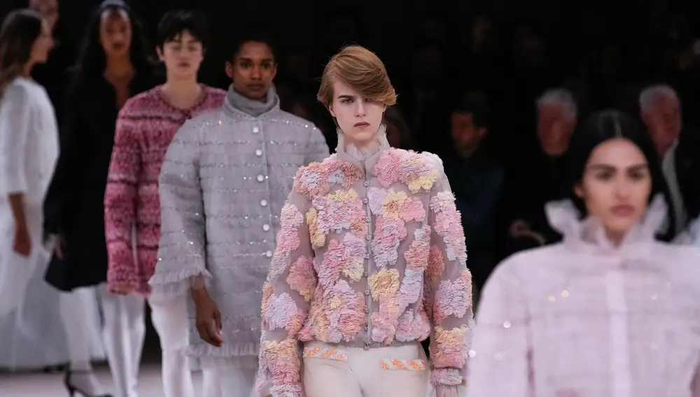 France Haute Couture Fashion S/S 2024 Chanel