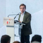 Ayuso y Almeida participan en la celebración del Día de Madrid en Fitur 2024