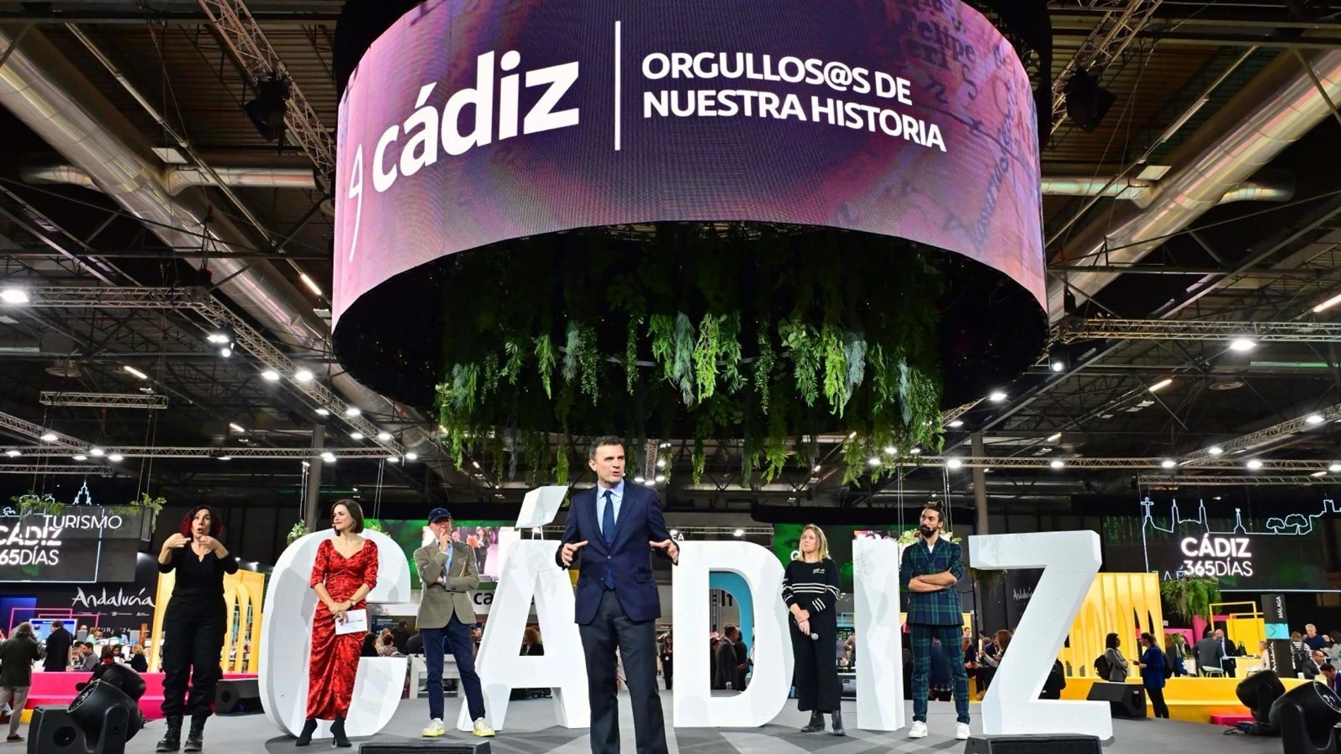 El alcalde de la capital gaditana, Bruno García, en Fitur